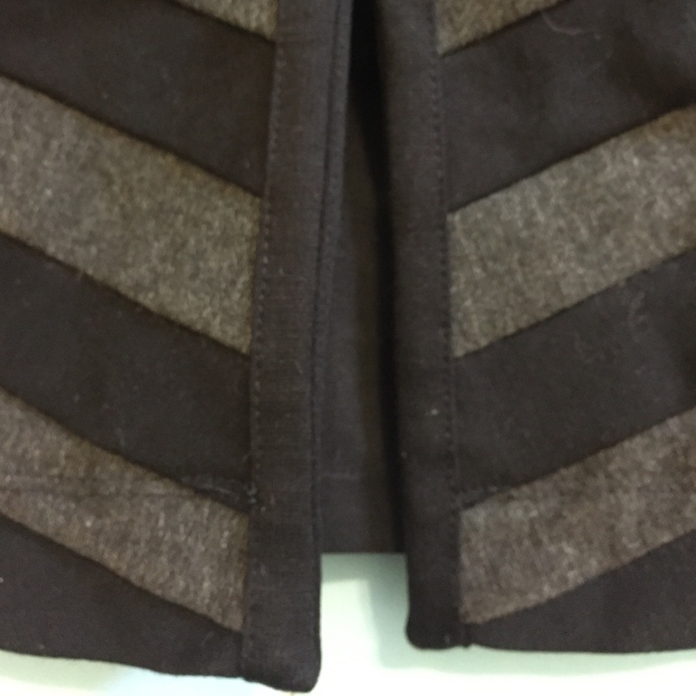 WHITE HOUSE BLACK MARKET: BODYCON PENCIL SKIRT-GUC - Picture 3 of 6